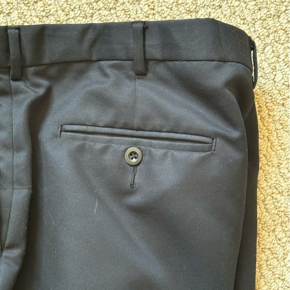 Perry Ellis Navy Blue Pleated and Cuffed Relaxed Fit Office Slacks Pants 36x30 - Picture 11 of 16